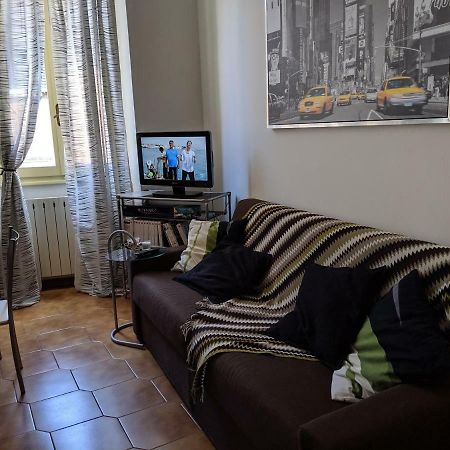 Il Bilocale Di Fabbio E Monica Apartamento Brescia Exterior foto